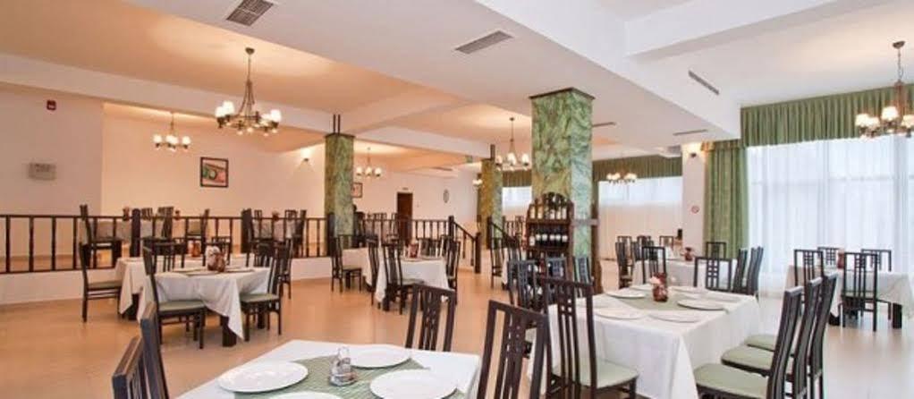 Hotel Orizont Călimăneşti Kültér fotó