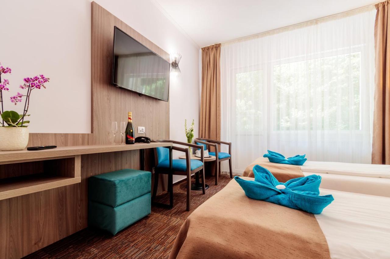 Hotel Orizont Călimăneşti Kültér fotó