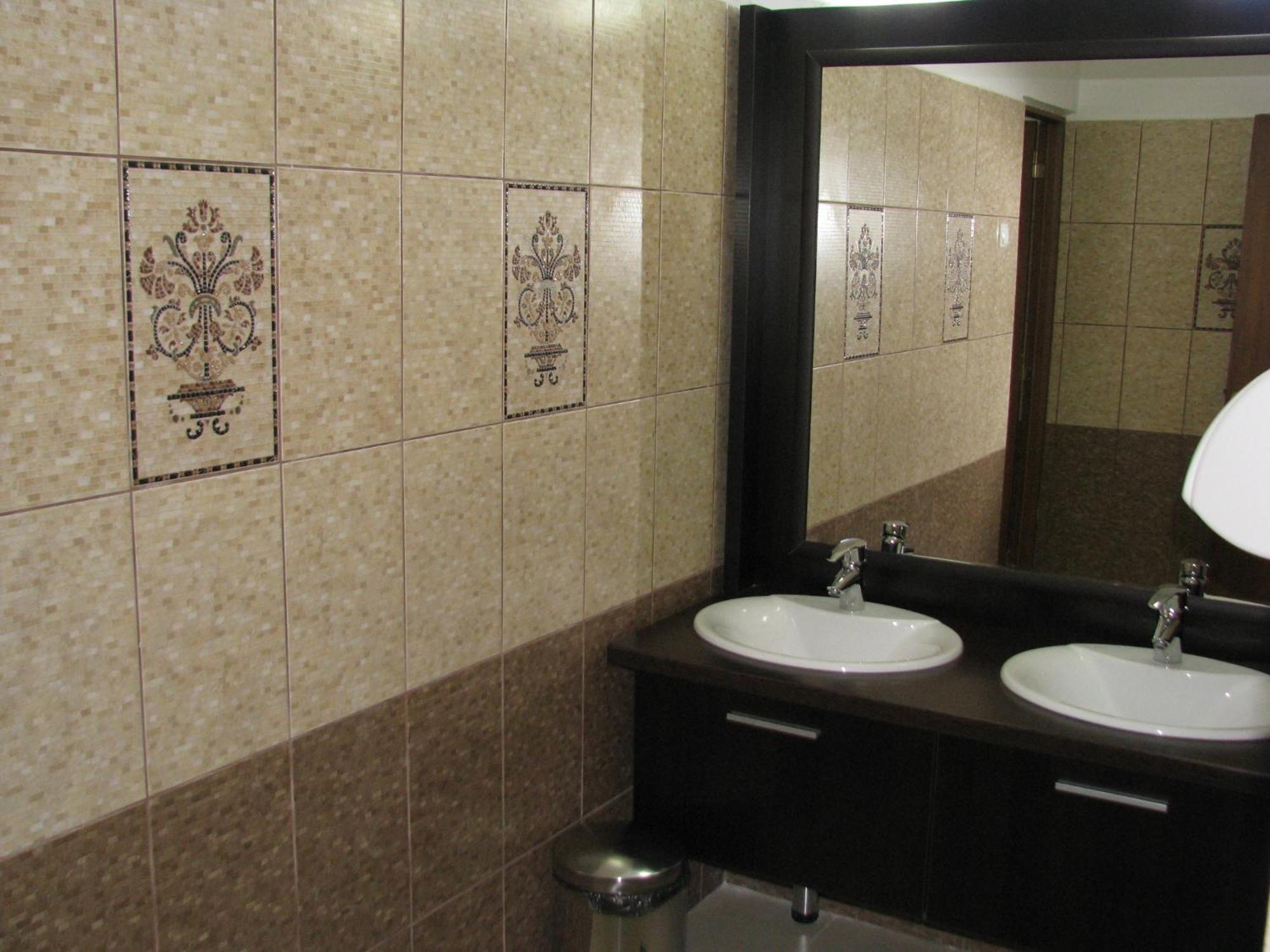 Hotel Orizont Călimăneşti Kültér fotó